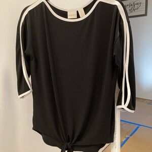 Chico's Black and White Long Sleeve Top
